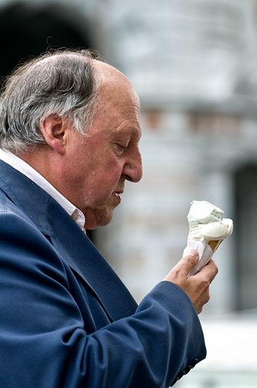 %_tempFileName2011-08-25-549RViV%