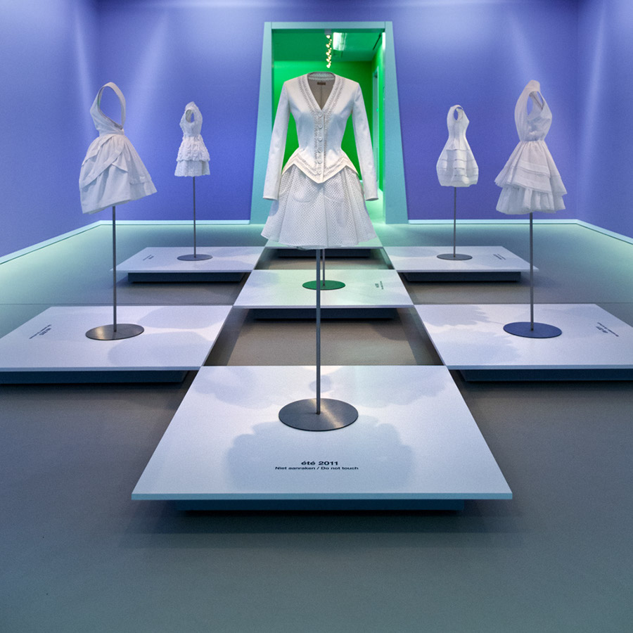 %_tempFileName2012-03-03-54RUvViV%