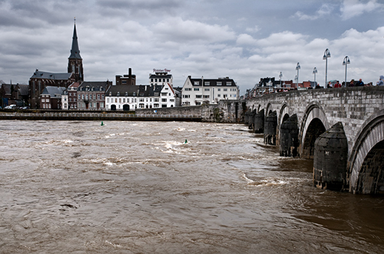 %_tempFileName2011-01-15-03RViV%