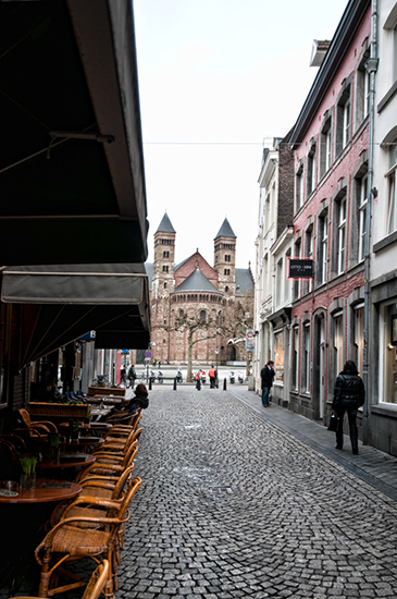 %_tempFileName2011-01-15-36RUViT%